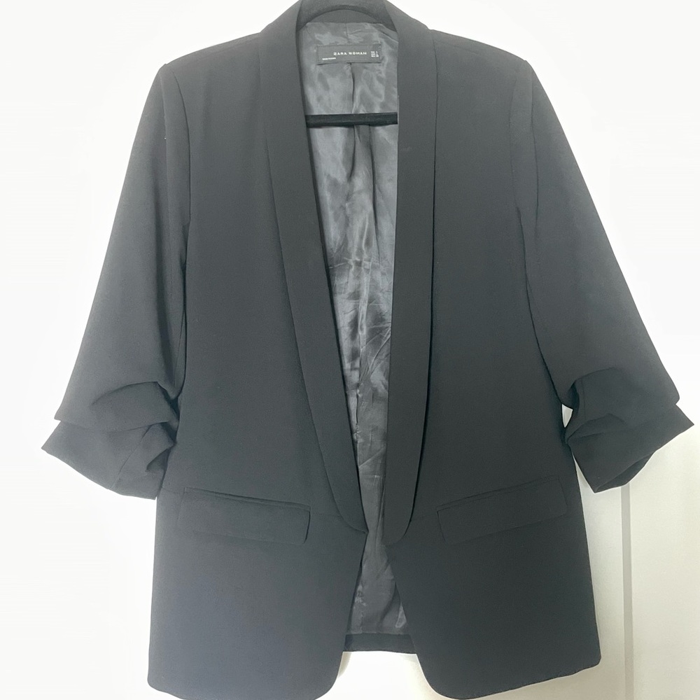 Zara Woman black blazer 🖤 size L